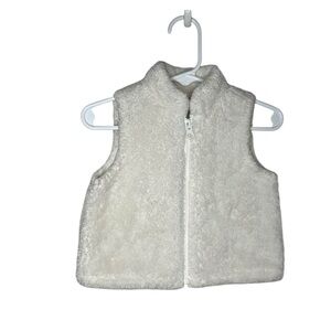 Old Navy girls sherpa vest - winter white - Size 6 - 12 month